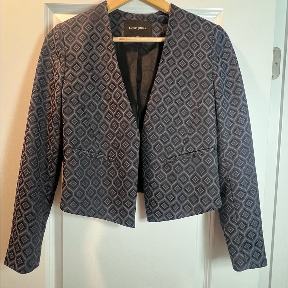 Banana Republic Patterned Blazer size 2P (petite)